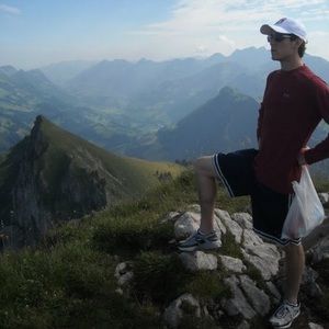 Meet your Posher, Daniel